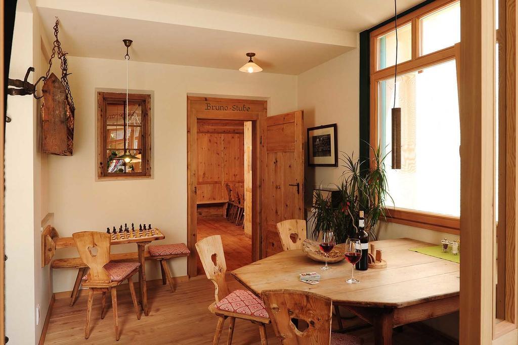 Hotel Gassenwirt Киенес Екстериор снимка