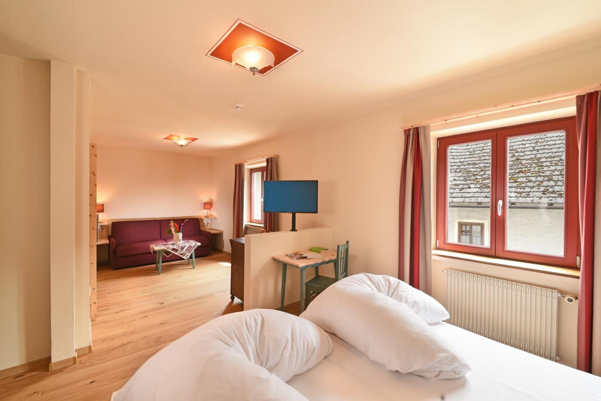 Hotel Gassenwirt Киенес Екстериор снимка