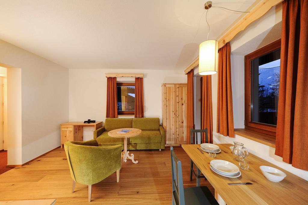 Hotel Gassenwirt Киенес Екстериор снимка